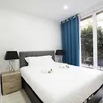 Guestready - Bright And Spacious Near Eiffel Tower Apartment *